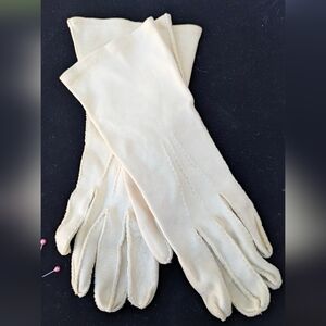 Vintage, Hand Stitched Cream Gloves